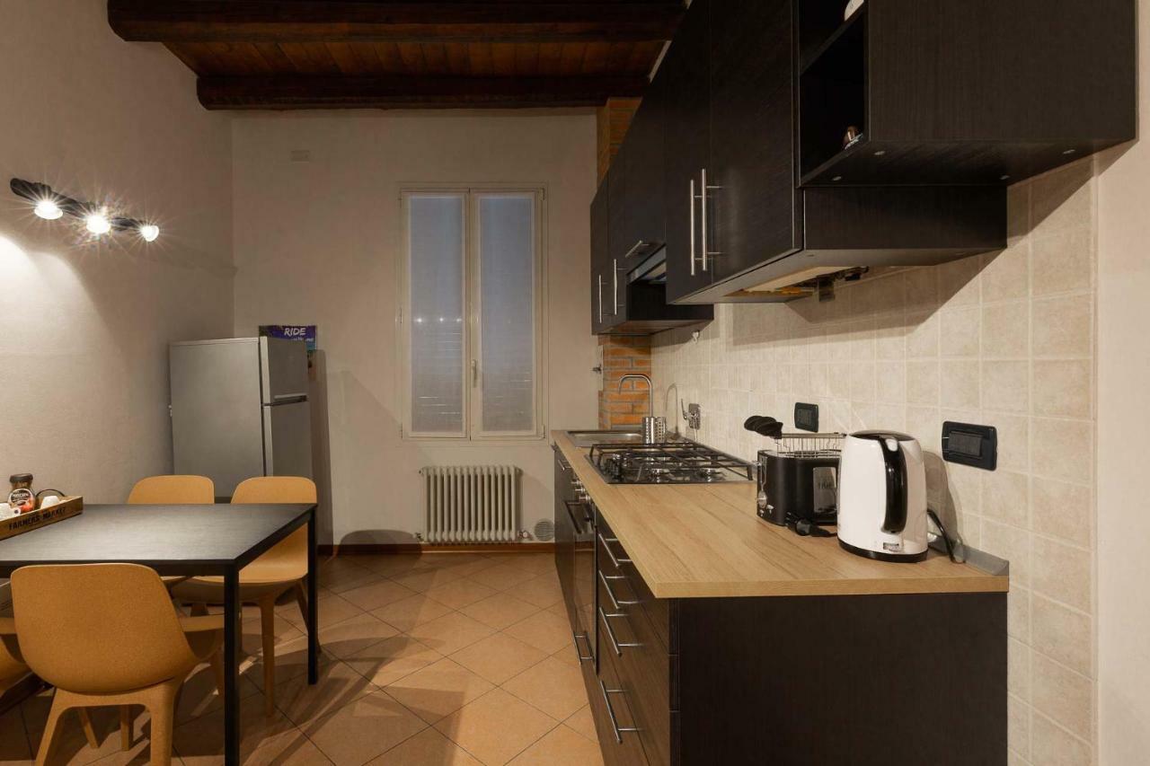 Appartamento La Corte Nascosta Bologna Bagian luar foto